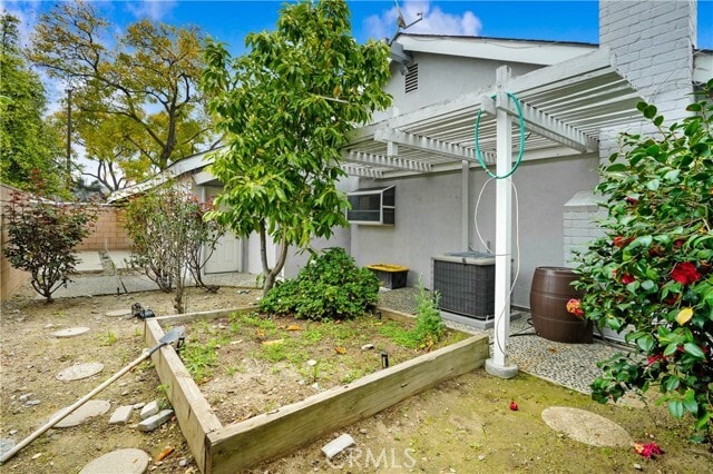 Building Photo - 680 Rockford Dr