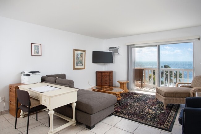 Building Photo - 2 Bedroom 1 Bathroom Furnished 5th Floor Direct Ocean View Condo: Available Now thru Nov 10th