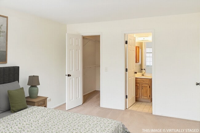 Building Photo - 307 Glasgow Ln