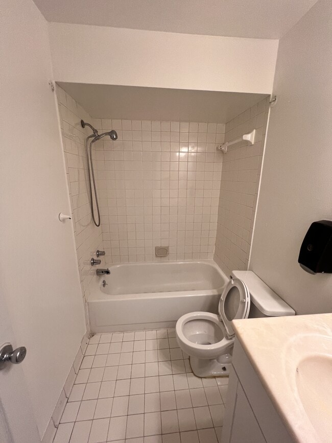 Building Photo - 25672 Lira Ln