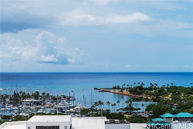 Building Photo - 1555 Kapiolani Blvd