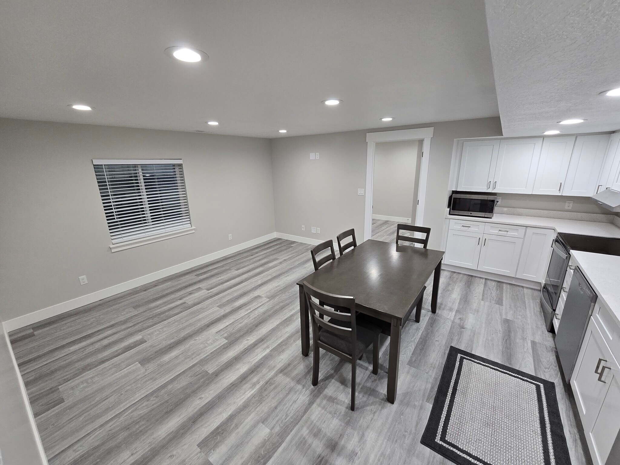 Dining - 2431 E Weeping Willow Way