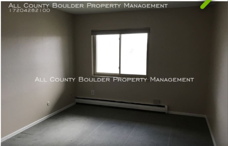 Building Photo - 3240 Iris Ave