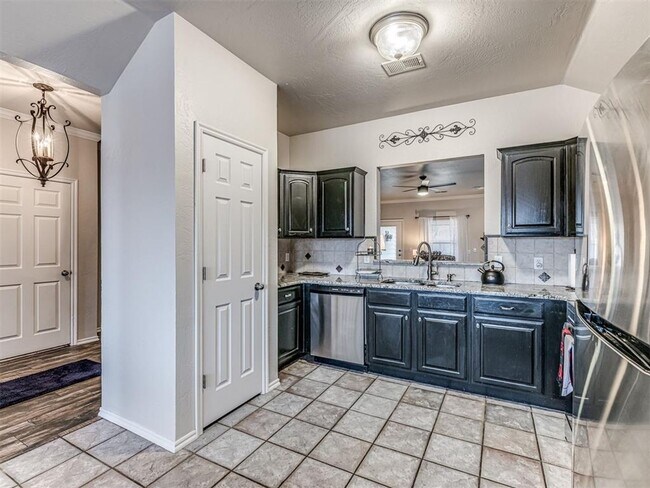 Building Photo - Gated 3 Bed 2 Bath 2 Car home of The Villa...