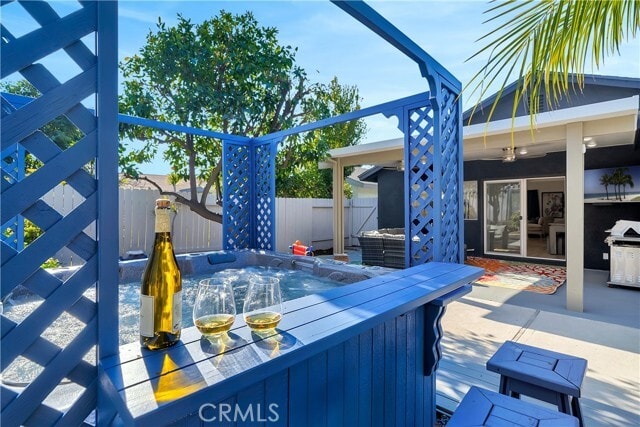 Building Photo - 2809 N Olive Ln