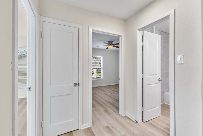 Building Photo - 3817 Lasker Ave