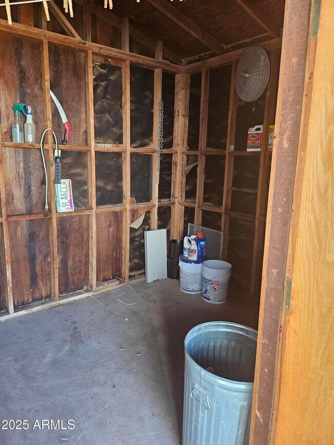 Building Photo - 26841 W Desert Crest St