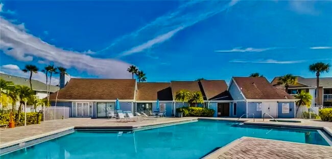 Building Photo - 455 Alt 19