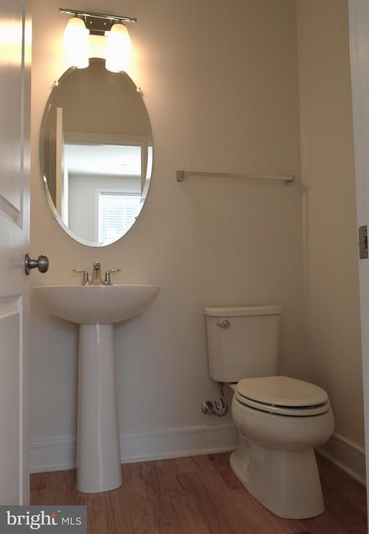 Building Photo - 23079 Sullivans Cove Sq