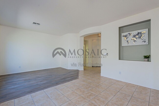 Building Photo - 39718 N Rolling Green Way