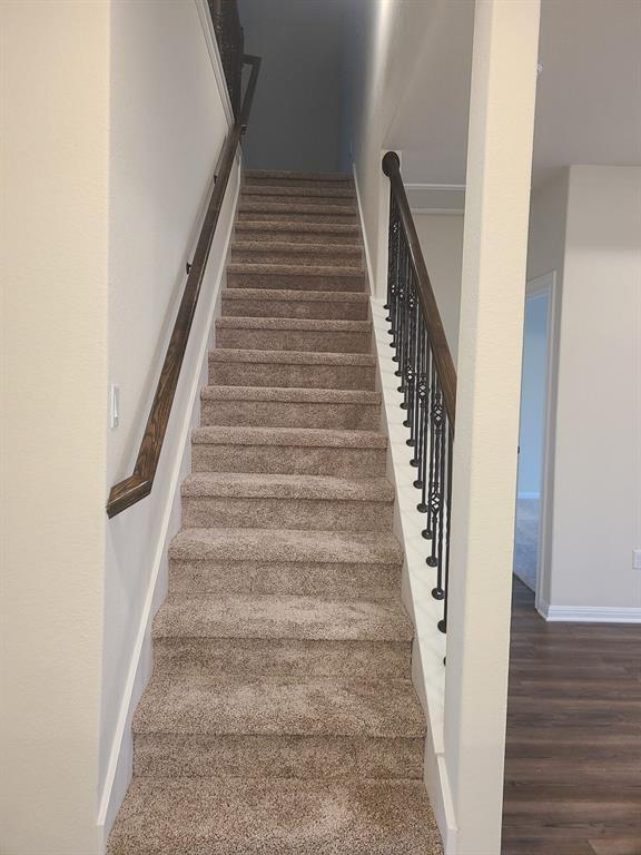 Building Photo - 32 Pacific Loon St