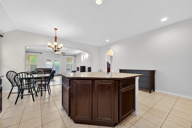 Building Photo - 15918 Keystone Ridge Ln