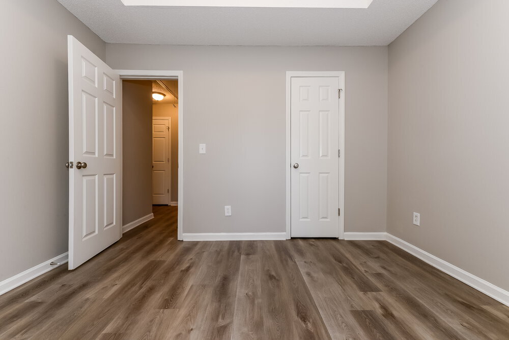 Building Photo - 5467 Sapphire Cir