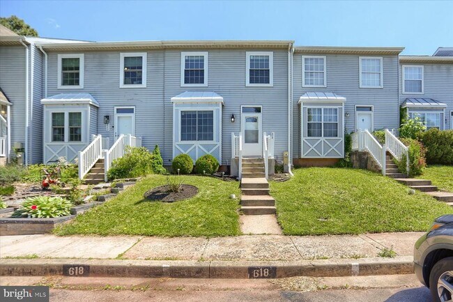 Building Photo - 618 Milford Ct