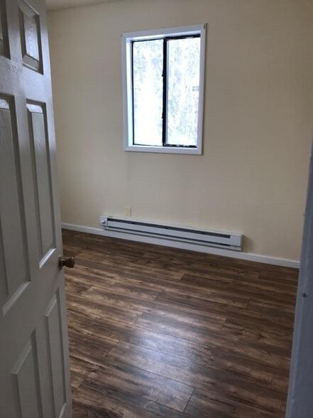 Building Photo - 29 Cottage St