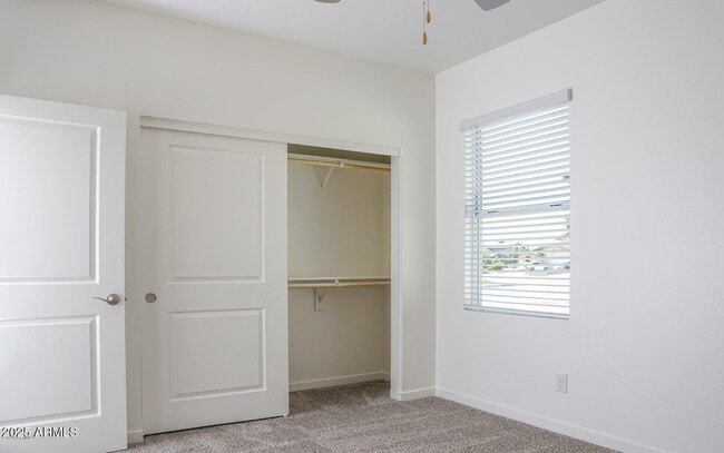 Building Photo - 15835 N 65th Ave