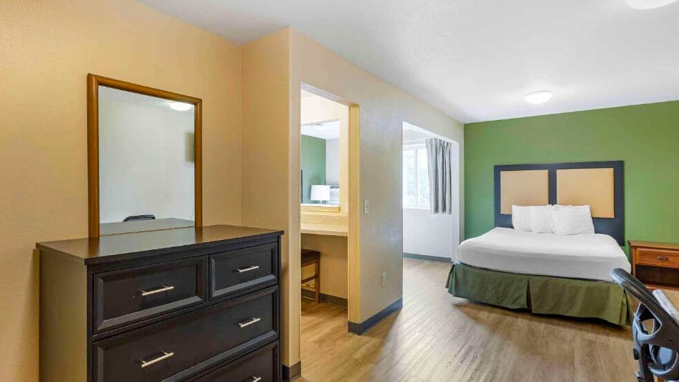 Building Photo - 2030 Craig Rd