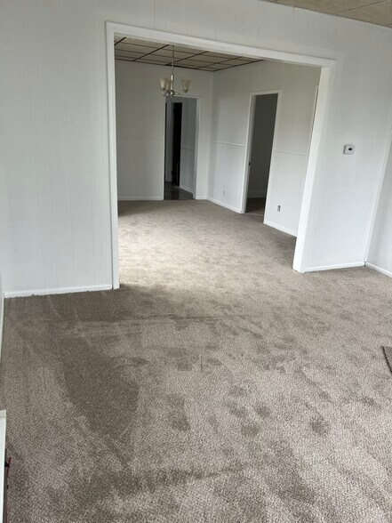 Building Photo - 24 Cottage St