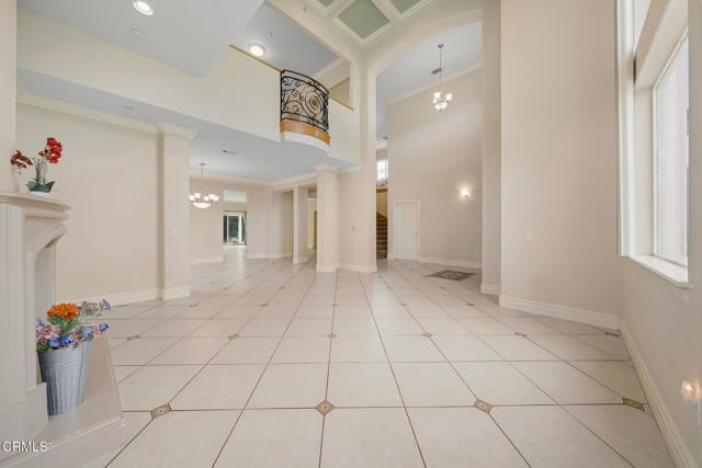 Building Photo - 146 W Le Roy Ave