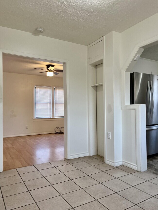 Building Photo - 2201 28th St