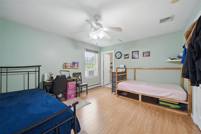Building Photo - 2067 NY-211