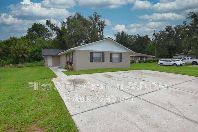 Building Photo - 774 Zella Ln