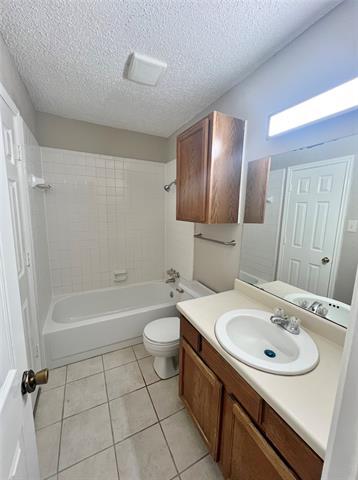 Building Photo - 1611 Brentwood Dr