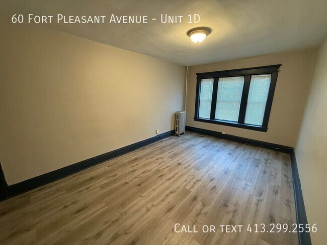 Building Photo - 60 Fort Pleasant Ave