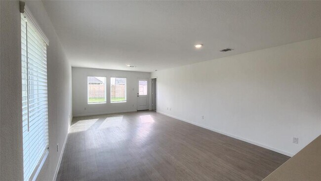 Building Photo - 6303 Geyser Starish Dr