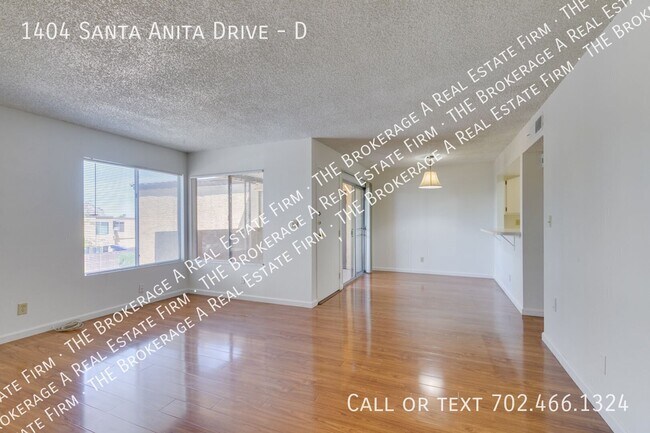 Building Photo - 1404 Santa Anita Dr