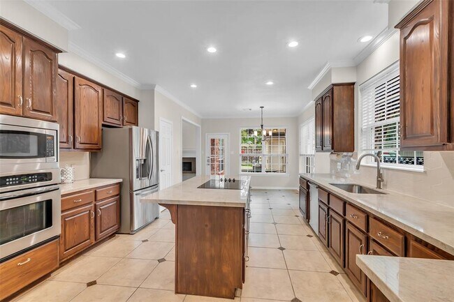 Building Photo - 7302 Palisades Heights Dr