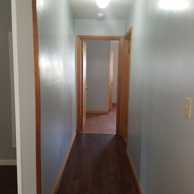 Hallway to bedrooms - 1201 E Walnut St