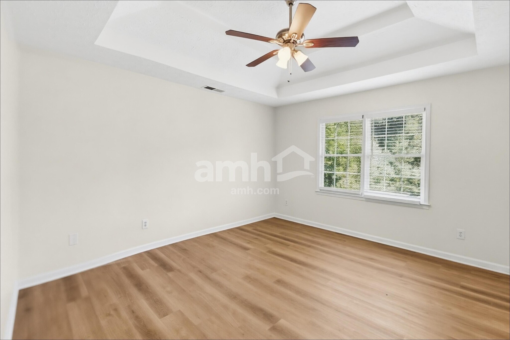Building Photo - 999 Merrimac Way