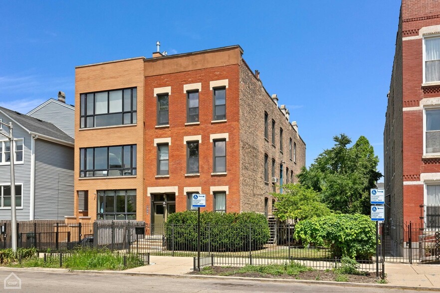 Primary Photo - 1322 W Ohio St