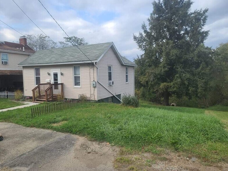 Building Photo - 1137 Lawton St