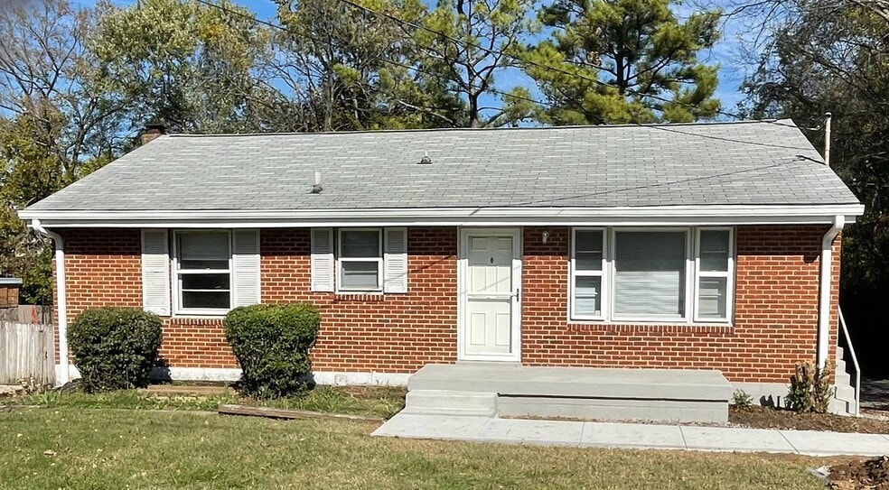 Primary Photo - 2726 Wellman Dr