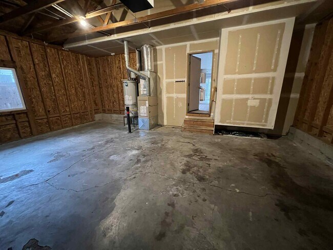 Building Photo - 2966 Sprague St