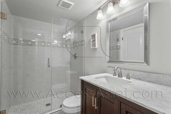 Building Photo - 25448 Lavender Cir