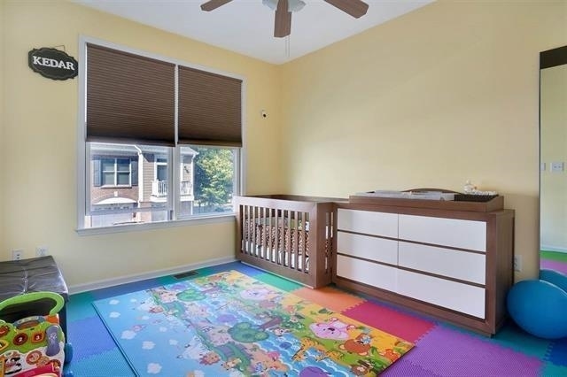 Building Photo - 400 Kingston Ct