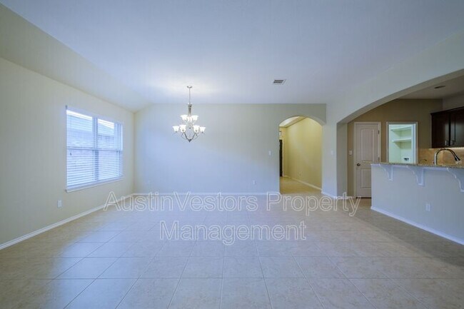 Building Photo - 17624 Bridgefarmer Blvd