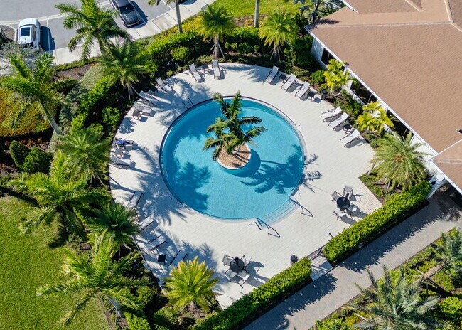 Building Photo - 9155 SW Esule Way