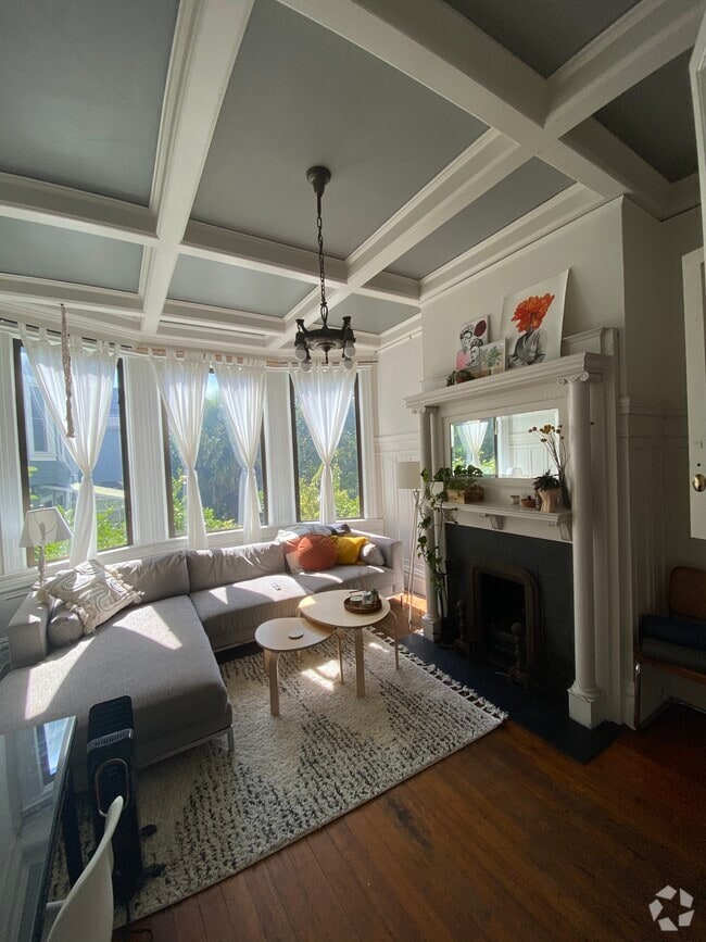 living room - 1251 Masonic Ave