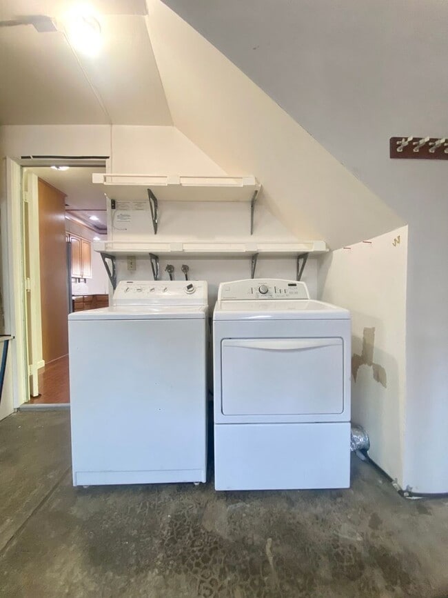 Building Photo - Beautiful 4-bedroom Ardenwood home Availab...