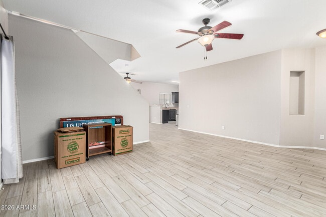 Building Photo - 2661 E Waterview Ct