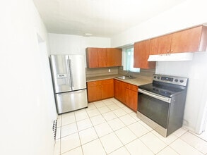 Building Photo - 15310 NW 31st Ave
