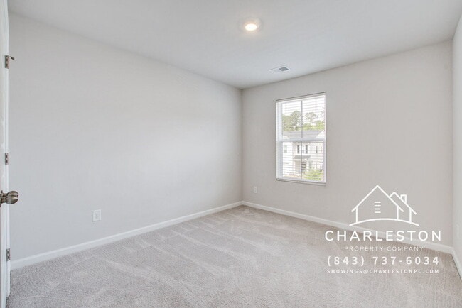 Building Photo - 4105 Quincy Adams Ln