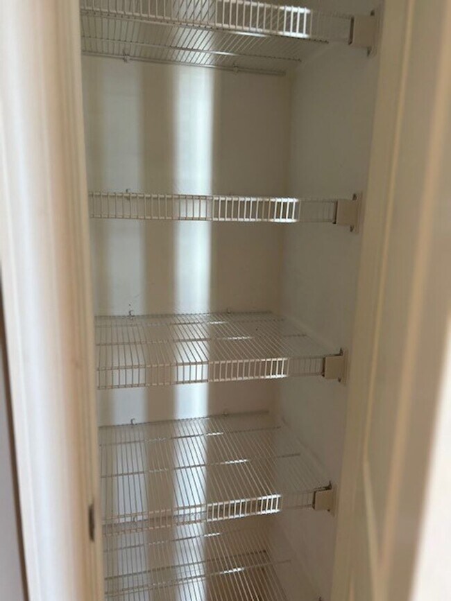 Building Photo - 2BR/2FULL BATH! Down Town Wilmington ''The Weldon'', an art deco Brooklyn Arts district.