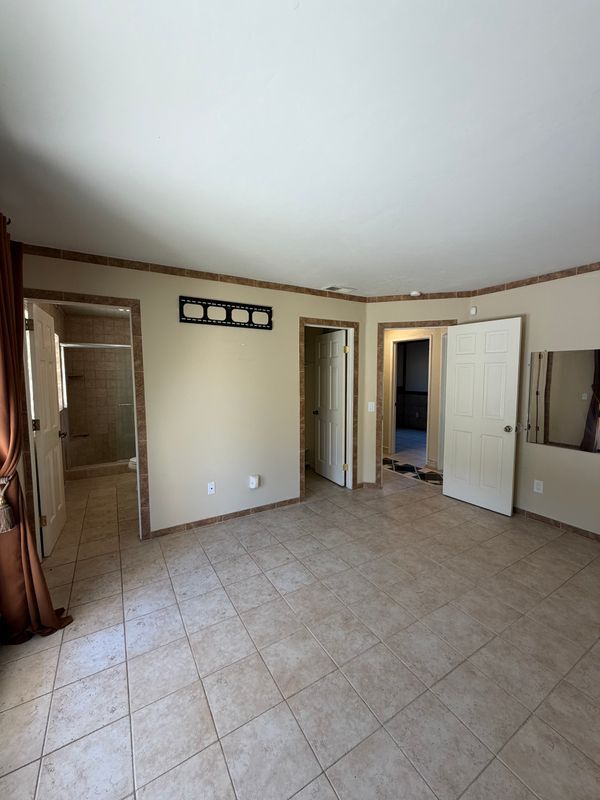 Building Photo - 11296 Heathcliff