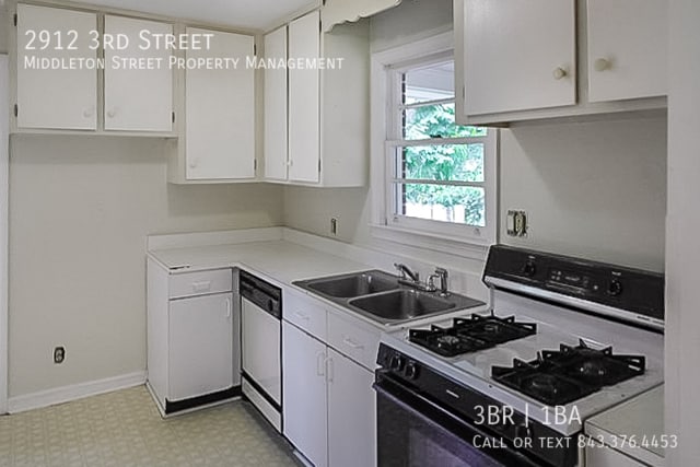 Building Photo - 2912 Third St