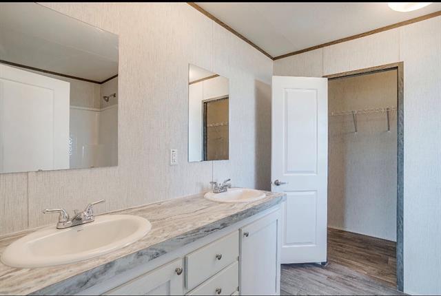 Building Photo - 21 Kenzi Dr